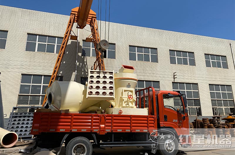 紅星機器小型磨粉機發貨 紅星機器小型磨粉機發貨